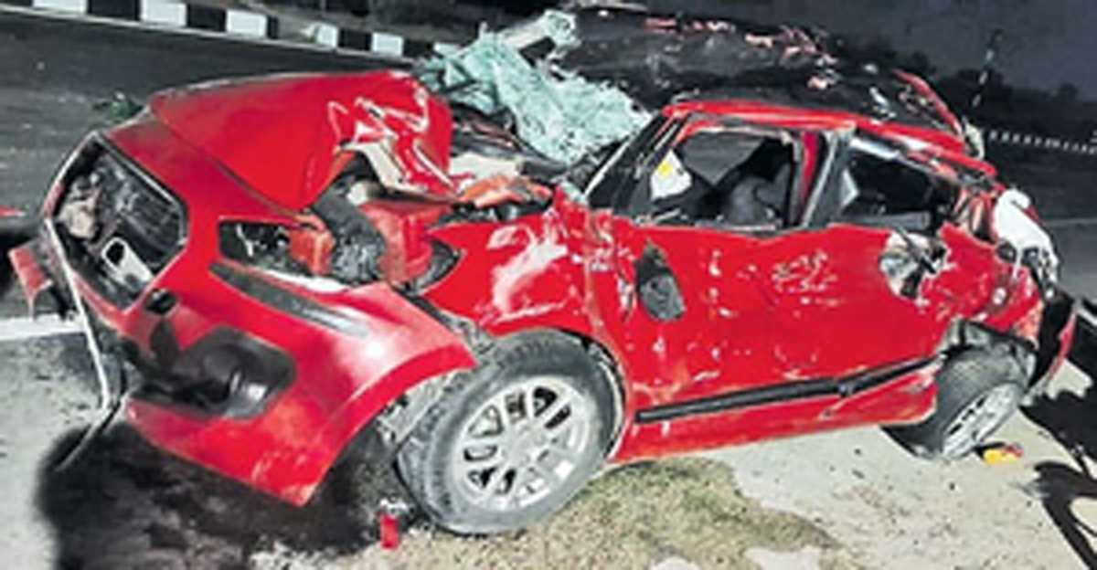 तेलंगाना में सड़क दुर्घटना में पांच की मौत